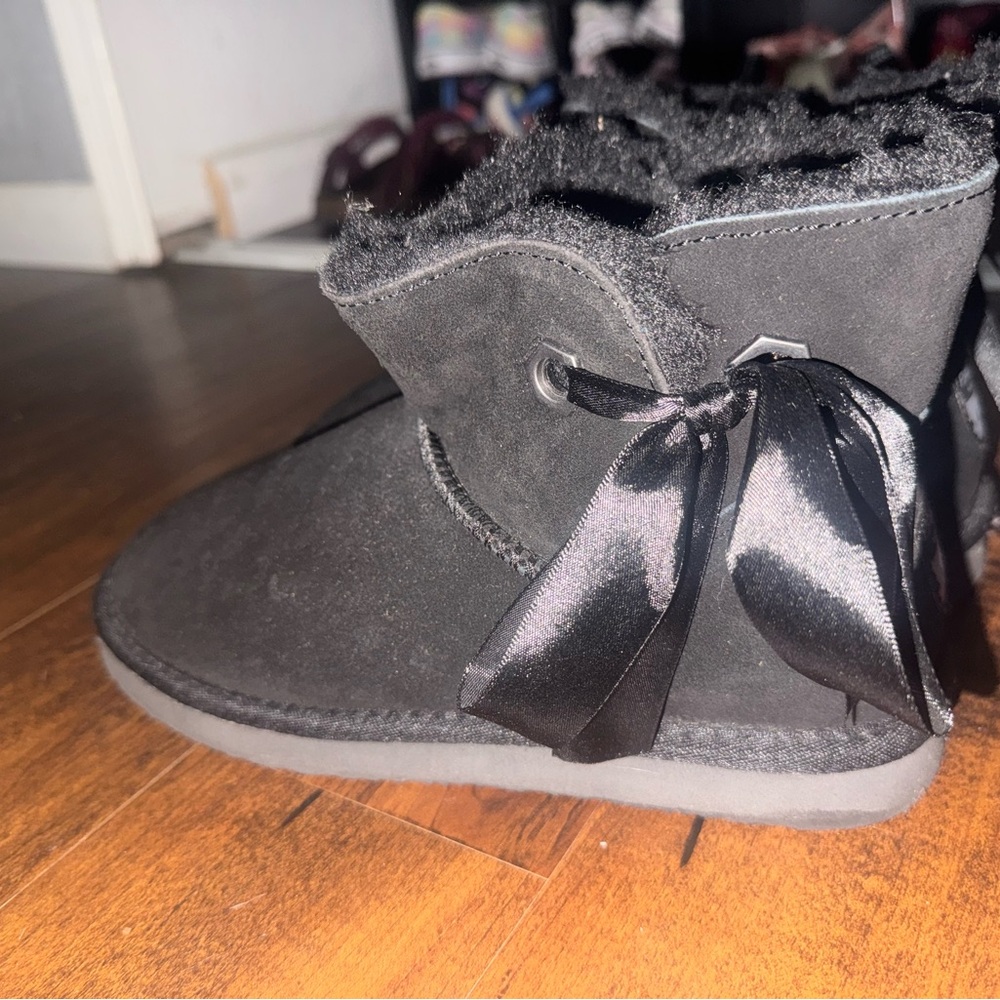 Bow Boots